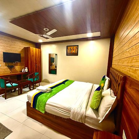 Hotel Tej International Plaza Near Igi Airport Delhi Нью-Делі Екстер'єр фото