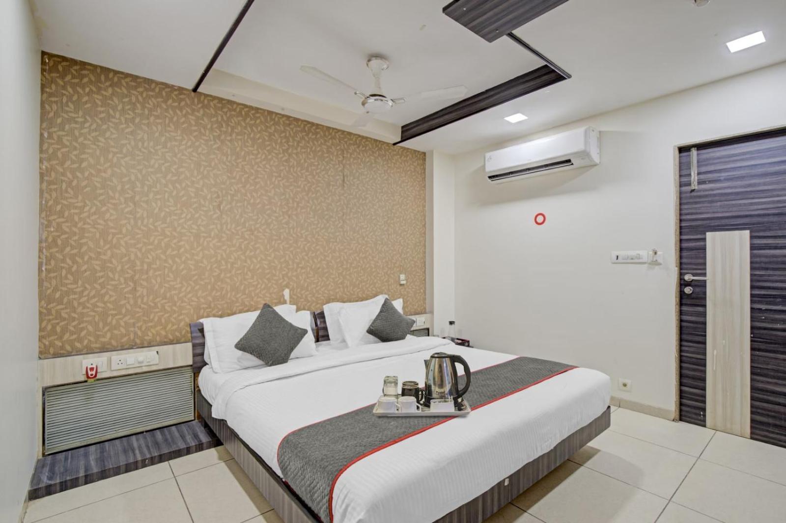 Hotel Tej International Plaza Near Igi Airport Delhi Нью-Делі Екстер'єр фото