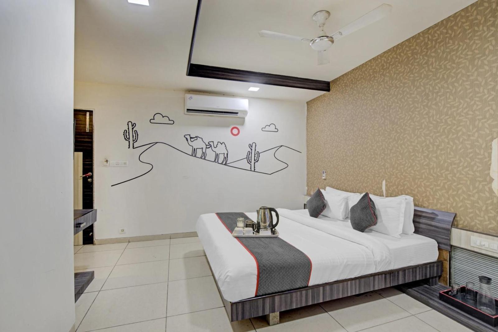 Hotel Tej International Plaza Near Igi Airport Delhi Нью-Делі Екстер'єр фото