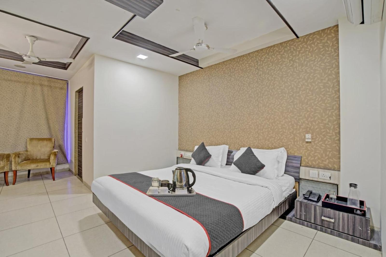Hotel Tej International Plaza Near Igi Airport Delhi Нью-Делі Екстер'єр фото